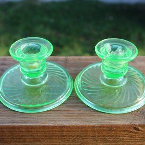 Vintage Green Uranium Depression Vaseline Glass Candlestick Candle Holders Swirl